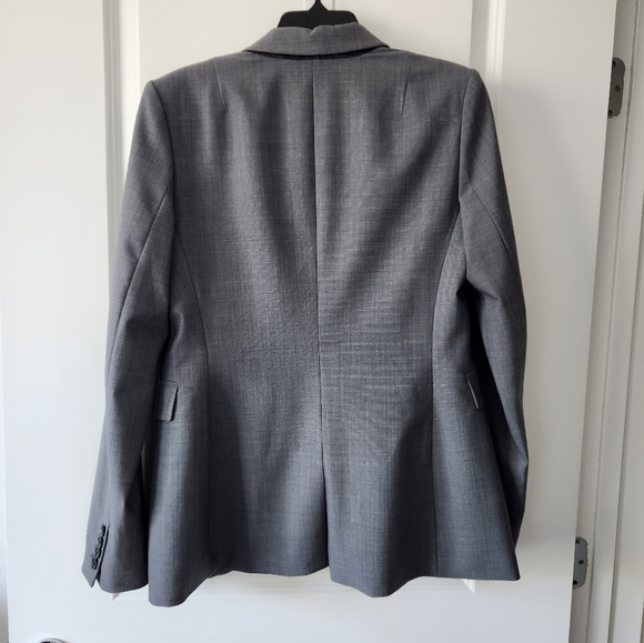 NWT Banana Republic Stretch Grey Wool Blazer, Size 8 Tall - Picture 8 of 11